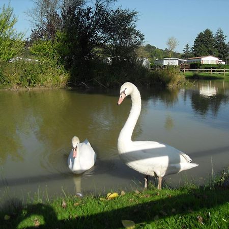 Camping Le Marqueval Pourville-sur-Mer Exterior photo