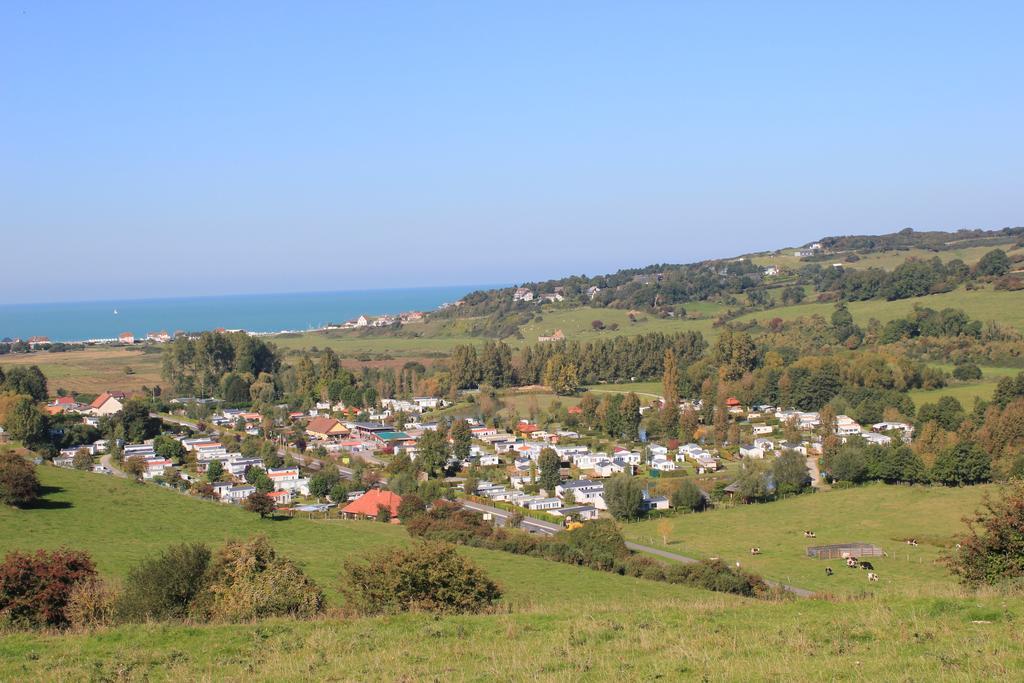 Camping Le Marqueval Pourville-sur-Mer Exterior photo