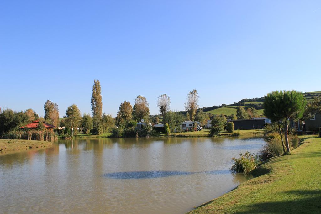 Camping Le Marqueval Pourville-sur-Mer Exterior photo